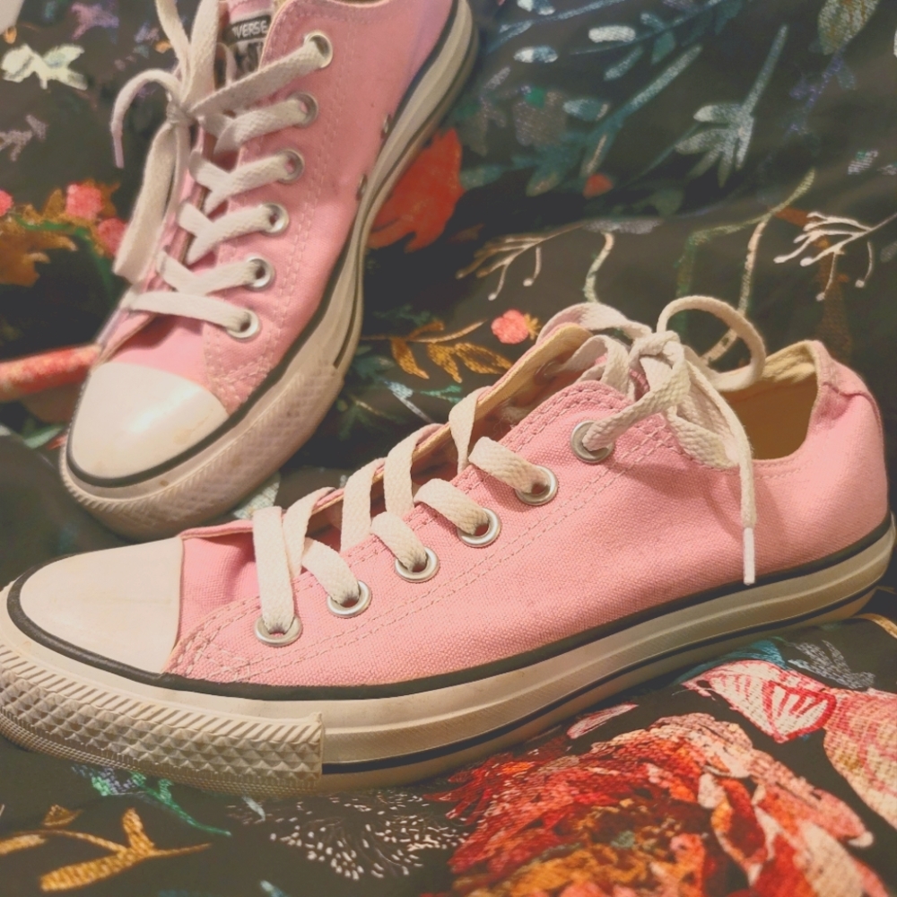 Light Pink Converse, women's size 7